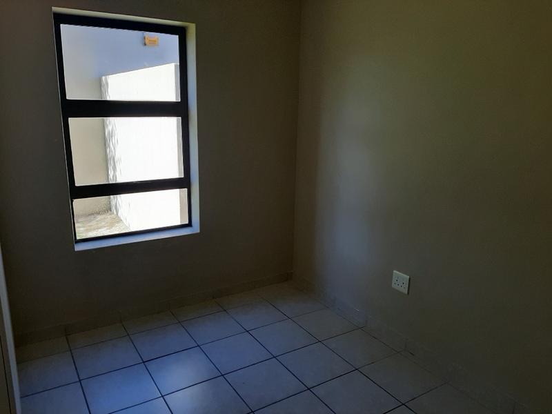 To Let 2 Bedroom Property for Rent in Burgundy Estate Western Cape